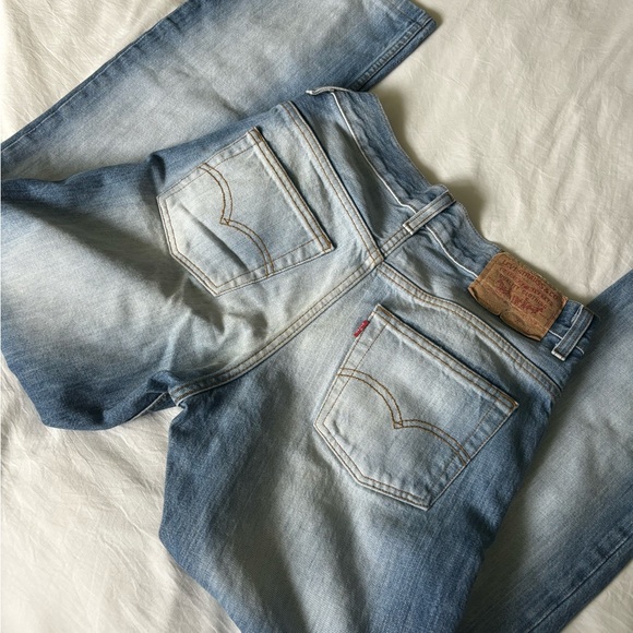 Vintage Levi’s Faded Flare Jeans - Picture 3 of 10